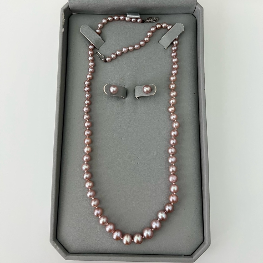 Lavender Pearl Necklace and Earrings